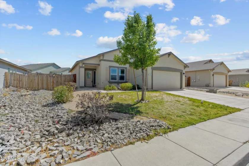 181 Walnut, Fernley, Nevada 89408, 3 Bedrooms Bedrooms, ,2 BathroomsBathrooms,Residential,Residential,Walnut,250053351