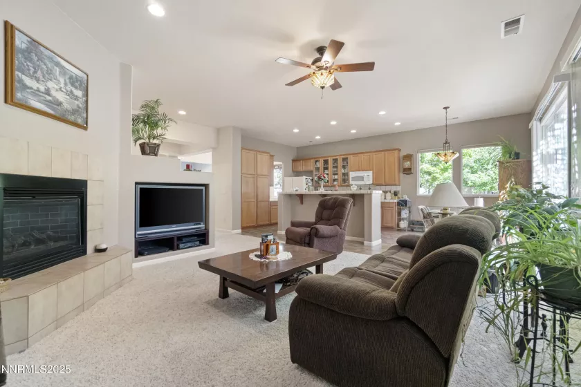 101 Poppy Hills, Dayton, Nevada 89403, 3 Bedrooms Bedrooms, ,2 BathroomsBathrooms,Residential,Residential,Poppy Hills,250053355