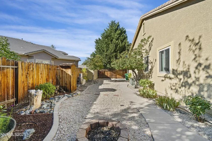 101 Poppy Hills, Dayton, Nevada 89403, 3 Bedrooms Bedrooms, ,2 BathroomsBathrooms,Residential,Residential,Poppy Hills,250053355