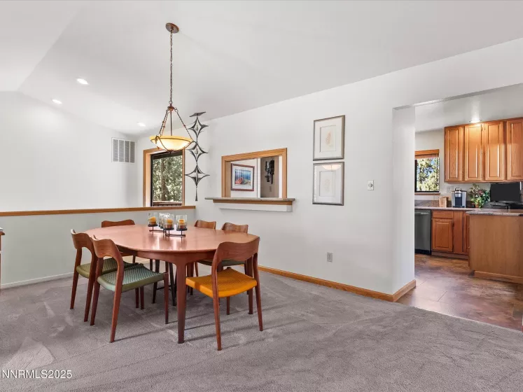 622 Freel, Zephyr Cove, Nevada 89448, 4 Bedrooms Bedrooms, ,3 BathroomsBathrooms,Residential,Residential,Freel,250053357