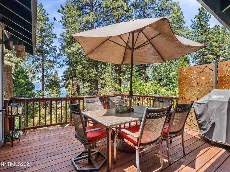 622 Freel, Zephyr Cove, Nevada 89448, 4 Bedrooms Bedrooms, ,3 BathroomsBathrooms,Residential,Residential,Freel,250053357