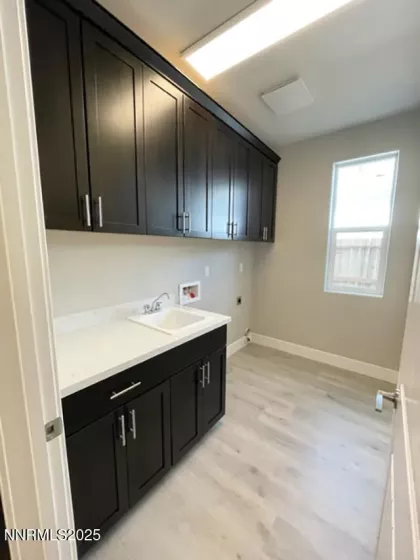 1608 Delta Downs, Minden, Nevada 89423, 3 Bedrooms Bedrooms, ,5 BathroomsBathrooms,Residential,Residential,Delta Downs,250053369