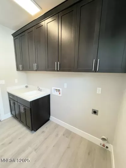 1608 Delta Downs, Minden, Nevada 89423, 3 Bedrooms Bedrooms, ,5 BathroomsBathrooms,Residential,Residential,Delta Downs,250053369