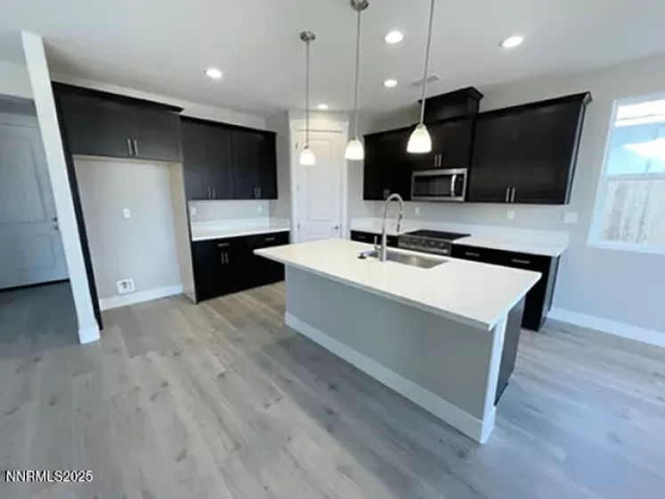 1608 Delta Downs, Minden, Nevada 89423, 3 Bedrooms Bedrooms, ,5 BathroomsBathrooms,Residential,Residential,Delta Downs,250053369