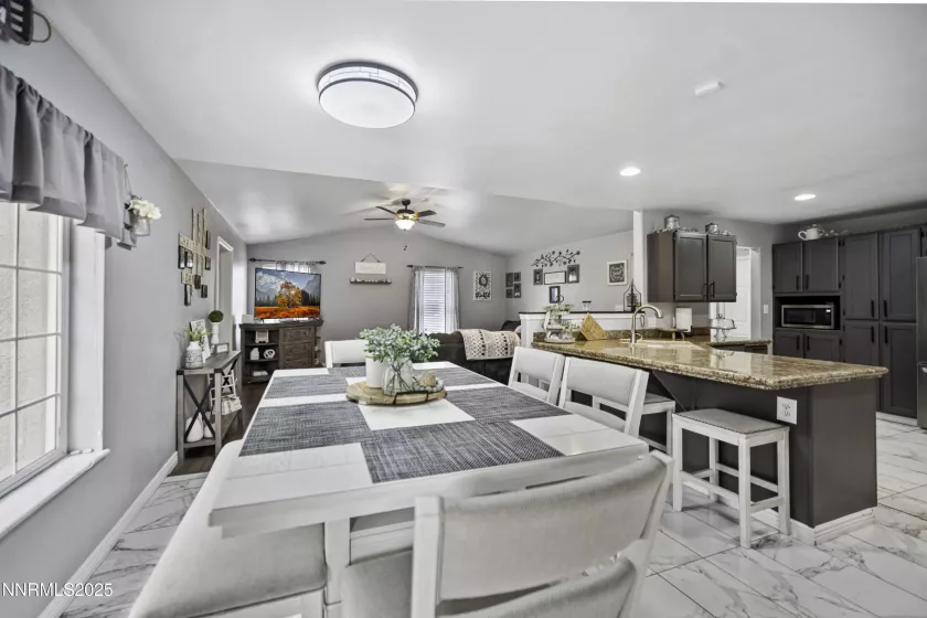 4132 Two Rock, Winnemucca, Nevada 89445, 5 Bedrooms Bedrooms, ,3 BathroomsBathrooms,Residential,Residential,Two Rock,250053371