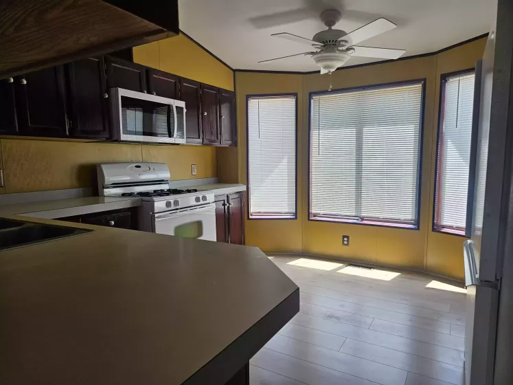 82 Volcano Ave, Reno, Nevada 89506, 3 Bedrooms Bedrooms, 10 Rooms Rooms,2 BathroomsBathrooms,Manufactured,Residential,Volcano,250053375