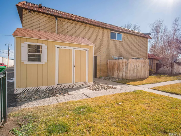 3316 Woodside, Carson City, Nevada 89701, 2 Bedrooms Bedrooms, ,1 BathroomBathrooms,Residential,Residential,Woodside,250001468