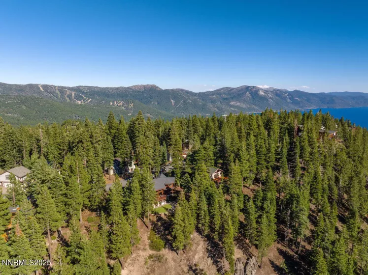 996 Tyner, Incline Village, Nevada 89451, 4 Bedrooms Bedrooms, ,4 BathroomsBathrooms,Residential,Residential,Tyner,250053372