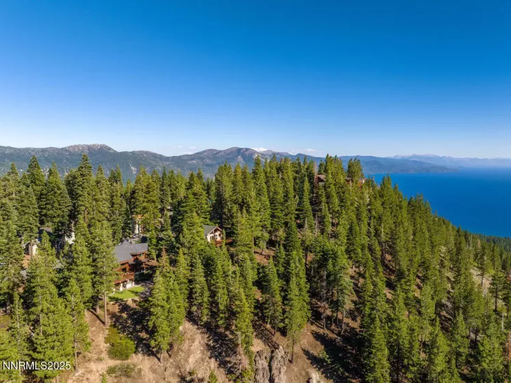 996 Tyner, Incline Village, Nevada 89451, 4 Bedrooms Bedrooms, ,4 BathroomsBathrooms,Residential,Residential,Tyner,250053372