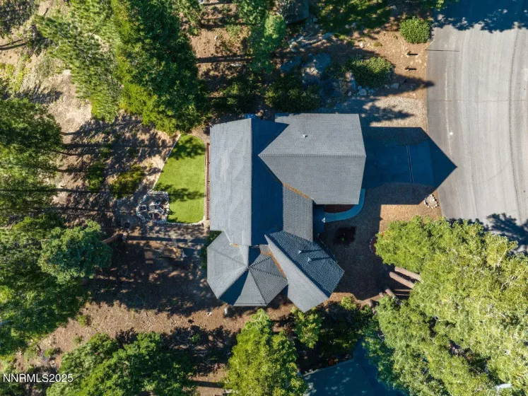 996 Tyner, Incline Village, Nevada 89451, 4 Bedrooms Bedrooms, ,4 BathroomsBathrooms,Residential,Residential,Tyner,250053372