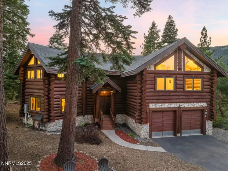 996 Tyner, Incline Village, Nevada 89451, 4 Bedrooms Bedrooms, ,4 BathroomsBathrooms,Residential,Residential,Tyner,250053372