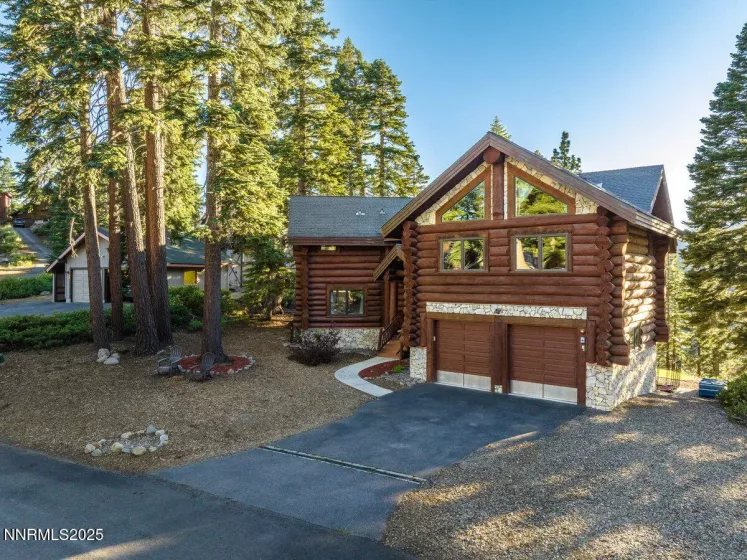 996 Tyner, Incline Village, Nevada 89451, 4 Bedrooms Bedrooms, ,4 BathroomsBathrooms,Residential,Residential,Tyner,250053372
