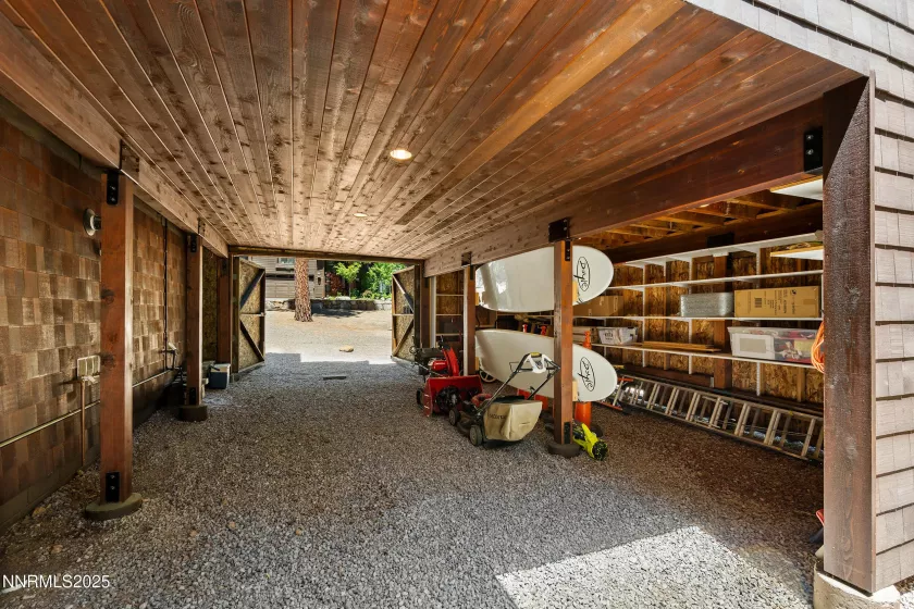 1075 Mill Creek, Incline Village, Nevada 89451, 3 Bedrooms Bedrooms, ,3 BathroomsBathrooms,Residential,Residential,Mill Creek,250053380