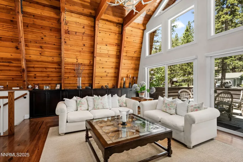1075 Mill Creek, Incline Village, Nevada 89451, 3 Bedrooms Bedrooms, ,3 BathroomsBathrooms,Residential,Residential,Mill Creek,250053380