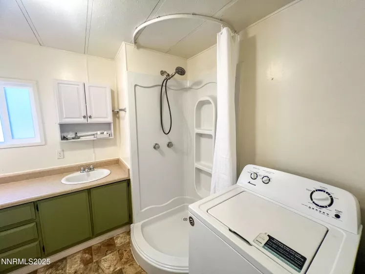 6305 Blackwood, Sun Valley, Nevada 89433, 2 Bedrooms Bedrooms, ,2 BathroomsBathrooms,Residential,Residential,Blackwood,250053384