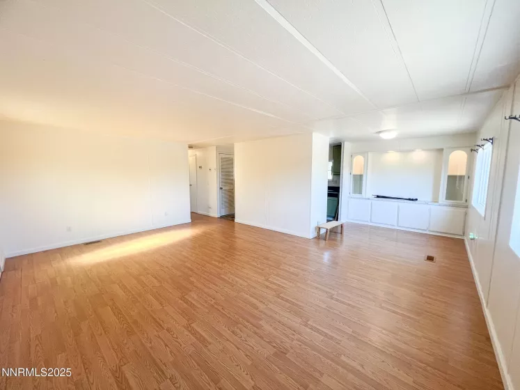6305 Blackwood, Sun Valley, Nevada 89433, 2 Bedrooms Bedrooms, ,2 BathroomsBathrooms,Residential,Residential,Blackwood,250053384