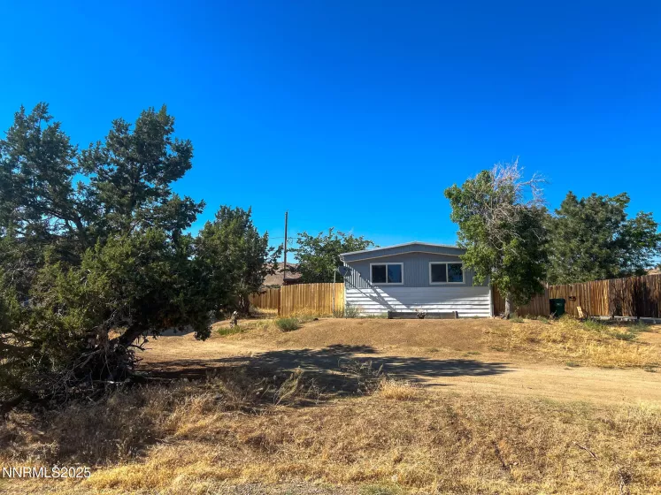 6305 Blackwood, Sun Valley, Nevada 89433, 2 Bedrooms Bedrooms, ,2 BathroomsBathrooms,Residential,Residential,Blackwood,250053384