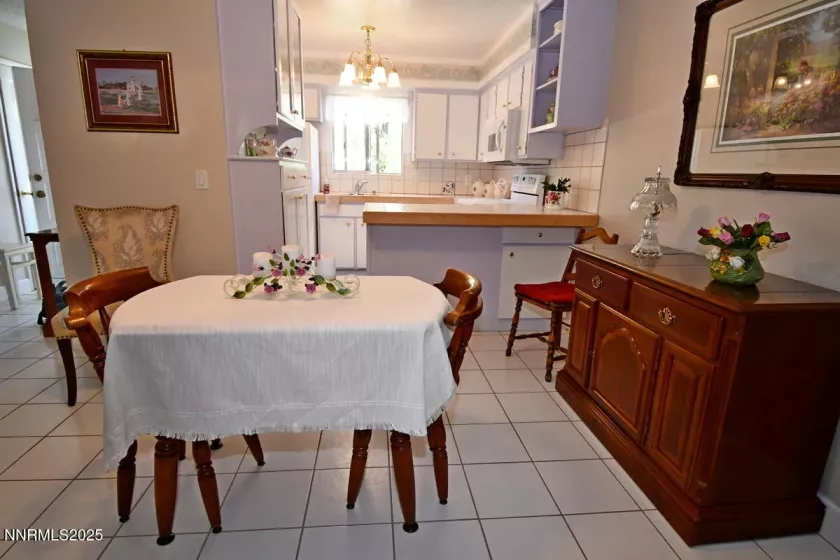 1363 Waterloo, Gardnerville, Nevada 89410, 3 Bedrooms Bedrooms, ,2 BathroomsBathrooms,Residential,Residential,Waterloo,250053385