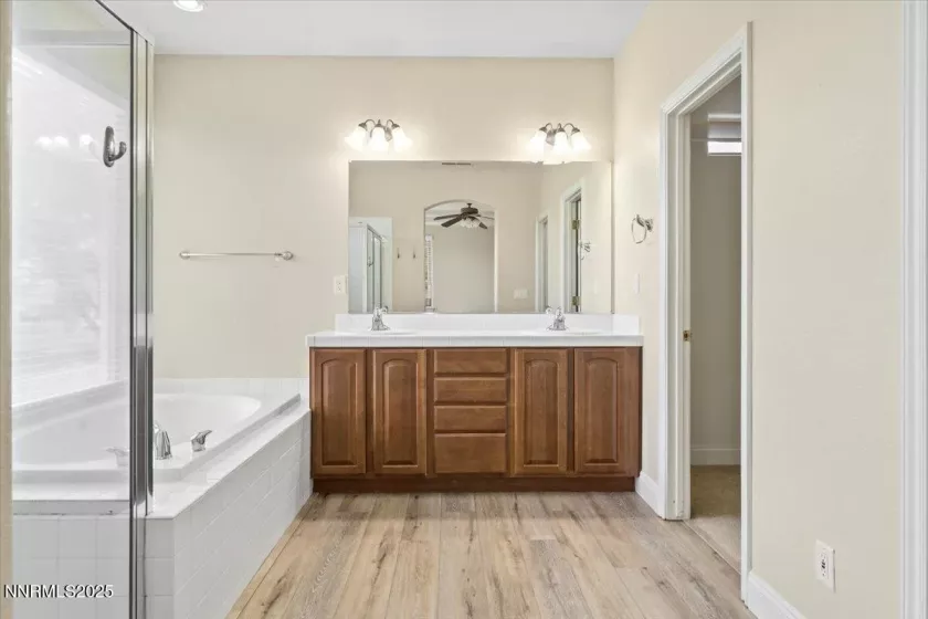 1239 Flintwood, Carson City, Nevada 89703, 4 Bedrooms Bedrooms, ,4 BathroomsBathrooms,Residential,Residential,Flintwood,250050384
