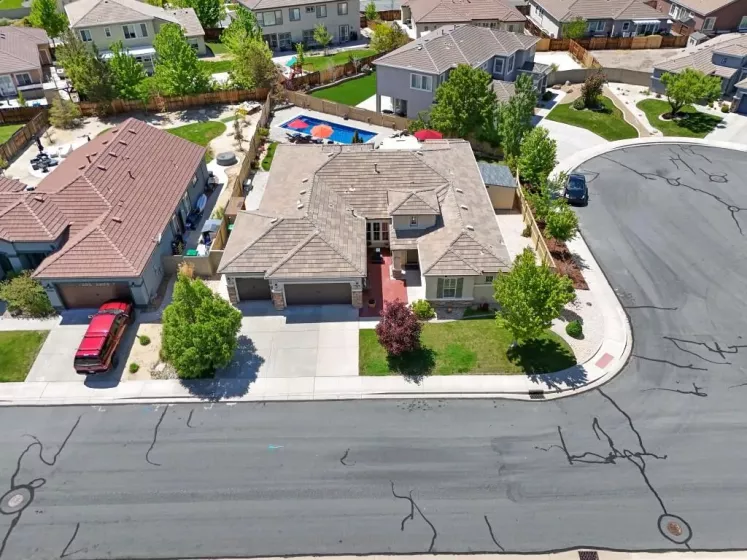10555 Hampton Creek, Reno, Nevada 89521, 5 Bedrooms Bedrooms, ,3 BathroomsBathrooms,Residential,Residential,Hampton Creek,250050061