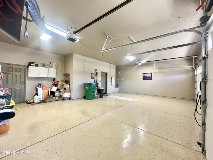 10555 Hampton Creek, Reno, Nevada 89521, 5 Bedrooms Bedrooms, ,3 BathroomsBathrooms,Residential,Residential,Hampton Creek,250050061