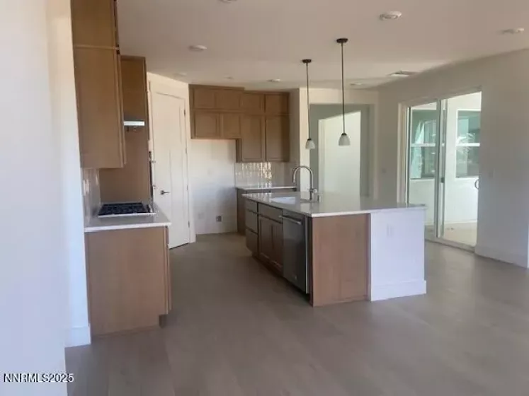 450 Brayfield, Sparks, Nevada 89441, 2 Bedrooms Bedrooms, ,2 BathroomsBathrooms,Residential,Residential,Brayfield,250053390