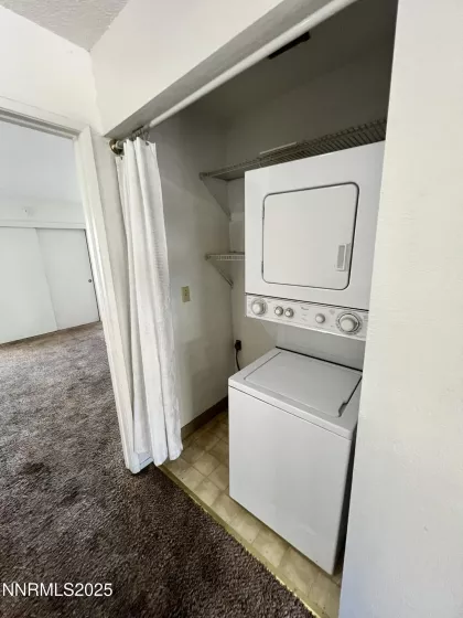 1527 Steven, Sparks, Nevada 89431, 2 Bedrooms Bedrooms, ,2 BathroomsBathrooms,Residential,Residential,Steven,250053391