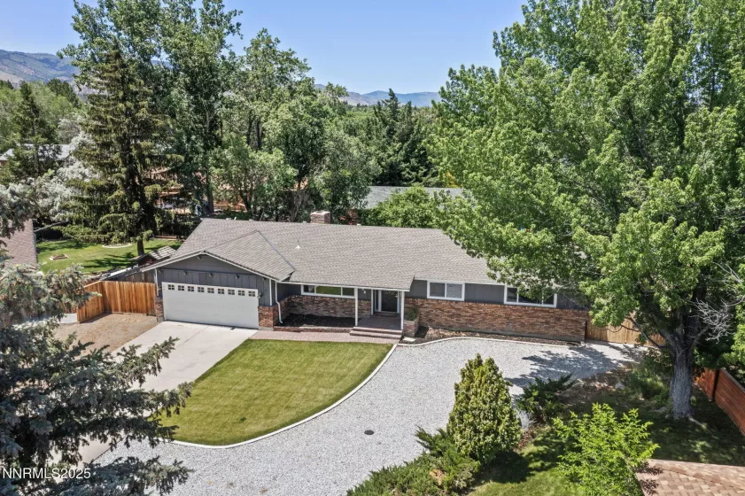 395 Chevy Chase, Reno, Nevada 89509, 3 Bedrooms Bedrooms, ,2 BathroomsBathrooms,Residential,Residential,Chevy Chase,250001092