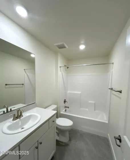 963 Cascade Range, Sparks, Nevada 89436, 4 Bedrooms Bedrooms, ,2 BathroomsBathrooms,Residential Lease,Manufactured,Cascade Range,250053400