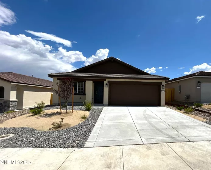 963 Cascade Range, Sparks, Nevada 89436, 4 Bedrooms Bedrooms, ,2 BathroomsBathrooms,Residential Lease,Manufactured,Cascade Range,250053400