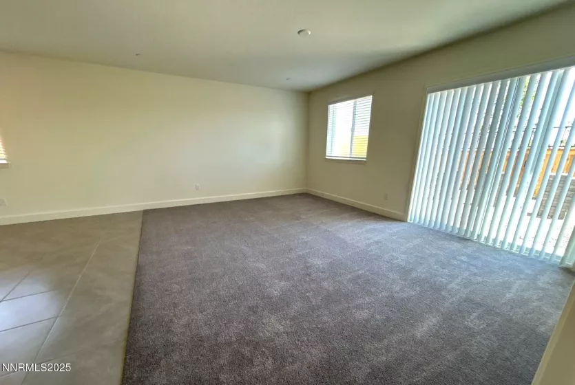 963 Cascade Range, Sparks, Nevada 89436, 4 Bedrooms Bedrooms, ,2 BathroomsBathrooms,Residential Lease,Manufactured,Cascade Range,250053400