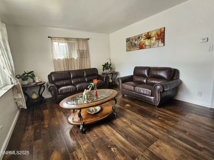 1195 Curti, Reno, Nevada 89502, 3 Bedrooms Bedrooms, ,1 BathroomBathrooms,Residential,Residential,Curti,250053403