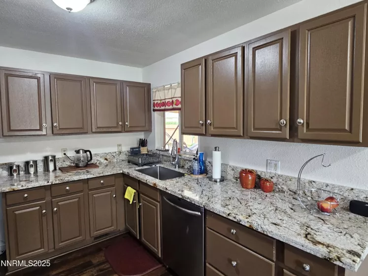 1195 Curti, Reno, Nevada 89502, 3 Bedrooms Bedrooms, ,1 BathroomBathrooms,Residential,Residential,Curti,250053403
