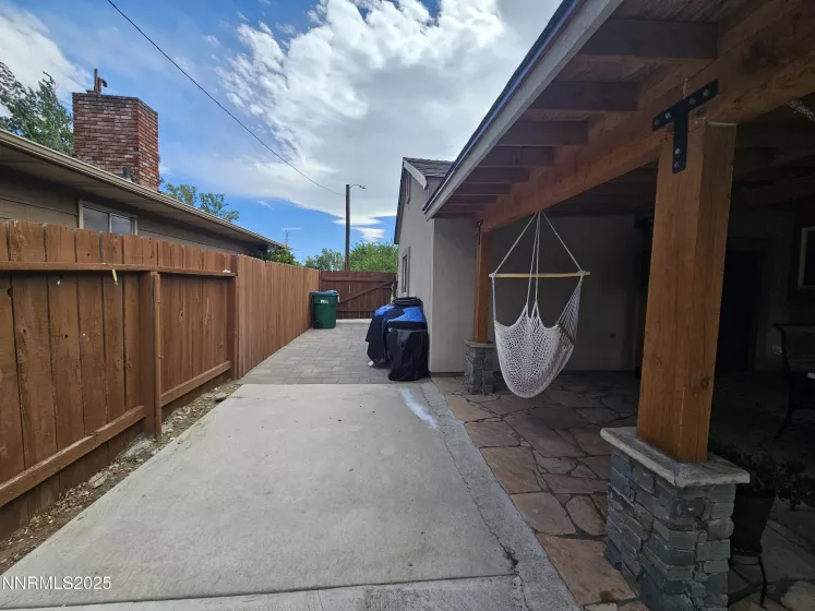 1195 Curti, Reno, Nevada 89502, 3 Bedrooms Bedrooms, ,1 BathroomBathrooms,Residential,Residential,Curti,250053403