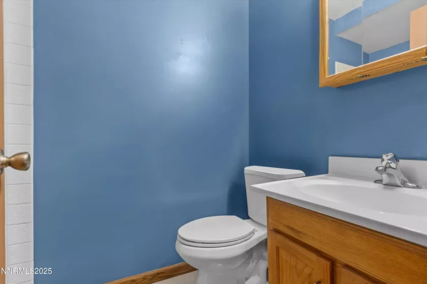 807 Alder, Incline Village, Nevada 89451, 2 Bedrooms Bedrooms, ,2 BathroomsBathrooms,Residential,Residential,Alder,250053404