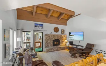 807 Alder, Incline Village, Nevada 89451, 2 Bedrooms Bedrooms, ,2 BathroomsBathrooms,Residential,Residential,Alder,250053404