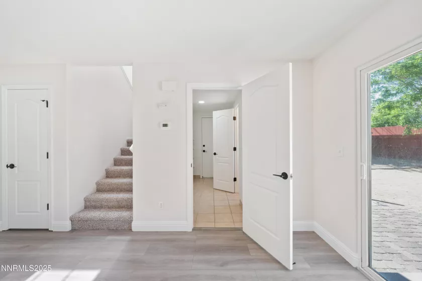 17705 Oakview, Reno, Nevada 89508, 3 Bedrooms Bedrooms, ,3 BathroomsBathrooms,Residential,Residential,Oakview,250051456