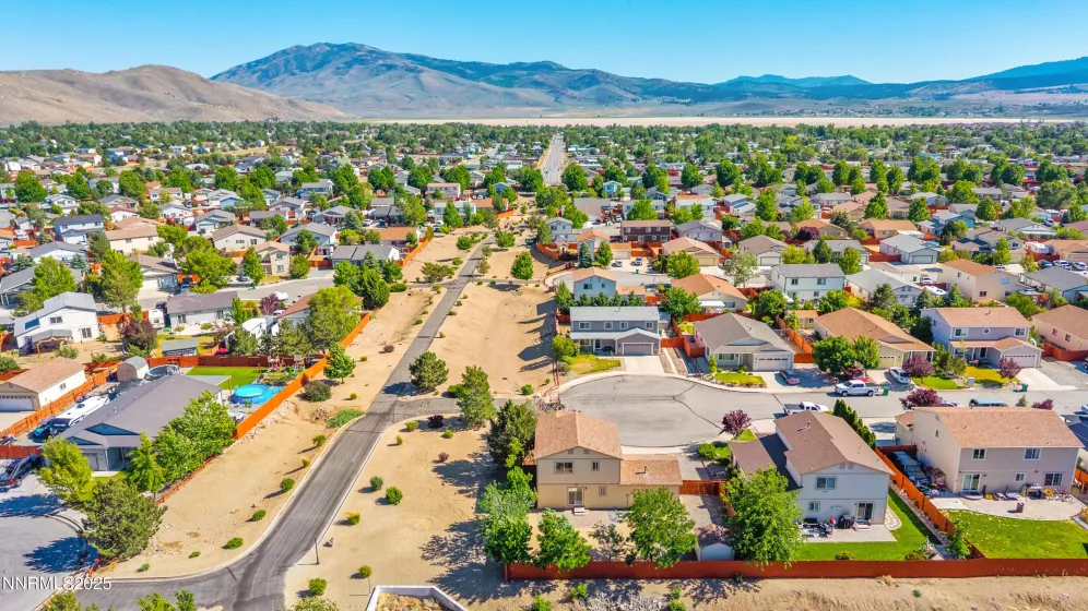 17705 Oakview, Reno, Nevada 89508, 3 Bedrooms Bedrooms, ,3 BathroomsBathrooms,Residential,Residential,Oakview,250051456