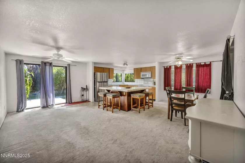 3267 Kitchen, Carson City, Nevada 89701, 3 Bedrooms Bedrooms, ,2 BathroomsBathrooms,Residential,Residential,Kitchen,250053408