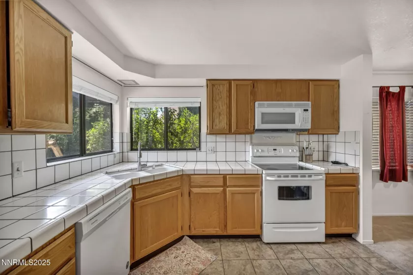 3267 Kitchen, Carson City, Nevada 89701, 3 Bedrooms Bedrooms, ,2 BathroomsBathrooms,Residential,Residential,Kitchen,250053408
