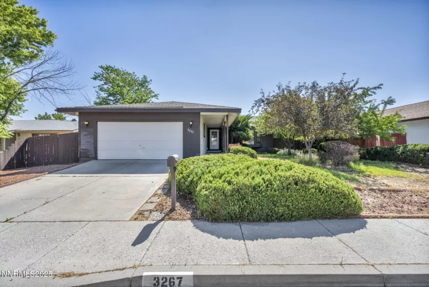 3267 Kitchen, Carson City, Nevada 89701, 3 Bedrooms Bedrooms, ,2 BathroomsBathrooms,Residential,Residential,Kitchen,250053408