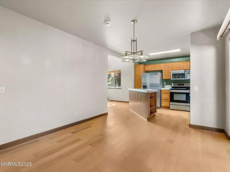 450 Len, Reno, Nevada 89511, 3 Bedrooms Bedrooms, ,3 BathroomsBathrooms,Residential,Residential,Len,250053413