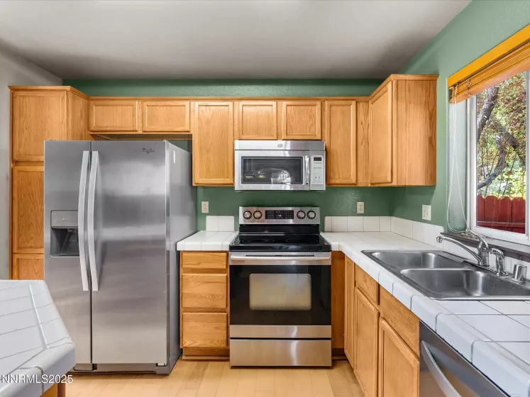 450 Len, Reno, Nevada 89511, 3 Bedrooms Bedrooms, ,3 BathroomsBathrooms,Residential,Residential,Len,250053413