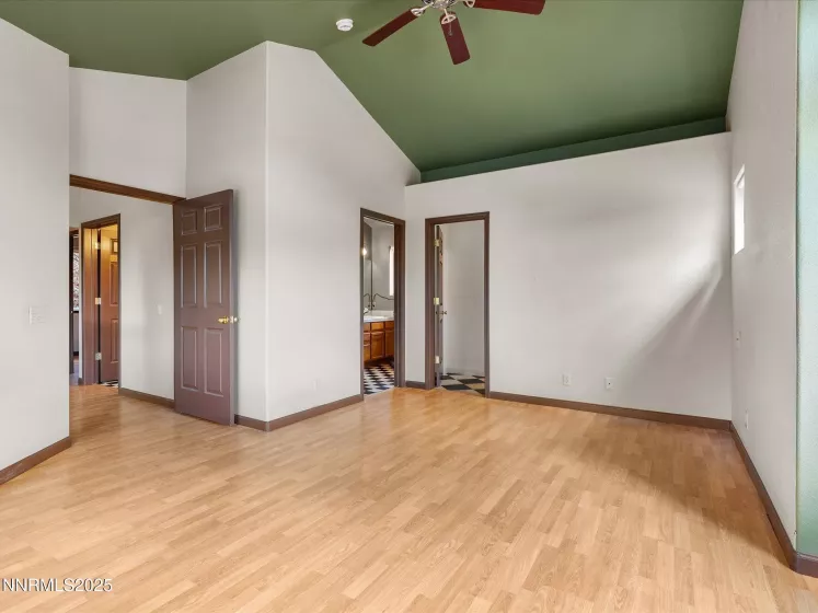 450 Len, Reno, Nevada 89511, 3 Bedrooms Bedrooms, ,3 BathroomsBathrooms,Residential,Residential,Len,250053413