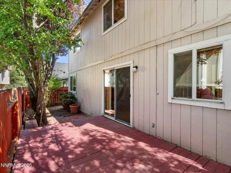 450 Len, Reno, Nevada 89511, 3 Bedrooms Bedrooms, ,3 BathroomsBathrooms,Residential,Residential,Len,250053413