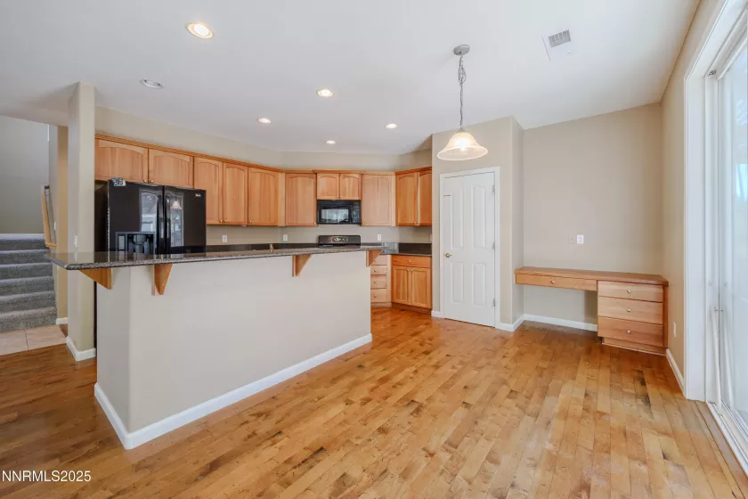 811 Pinchot Pass, Sparks, Nevada 89436, 4 Bedrooms Bedrooms, ,3 BathroomsBathrooms,Residential,Residential,Pinchot Pass,250053420