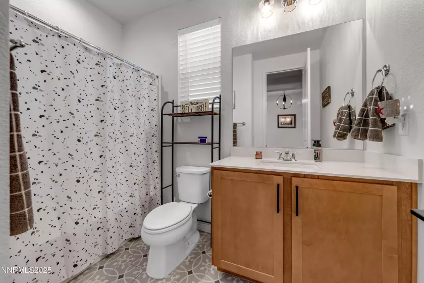 7819 Tarkio, Sparks, Nevada 89436, 5 Bedrooms Bedrooms, ,3 BathroomsBathrooms,Residential,Residential,Tarkio,250053424