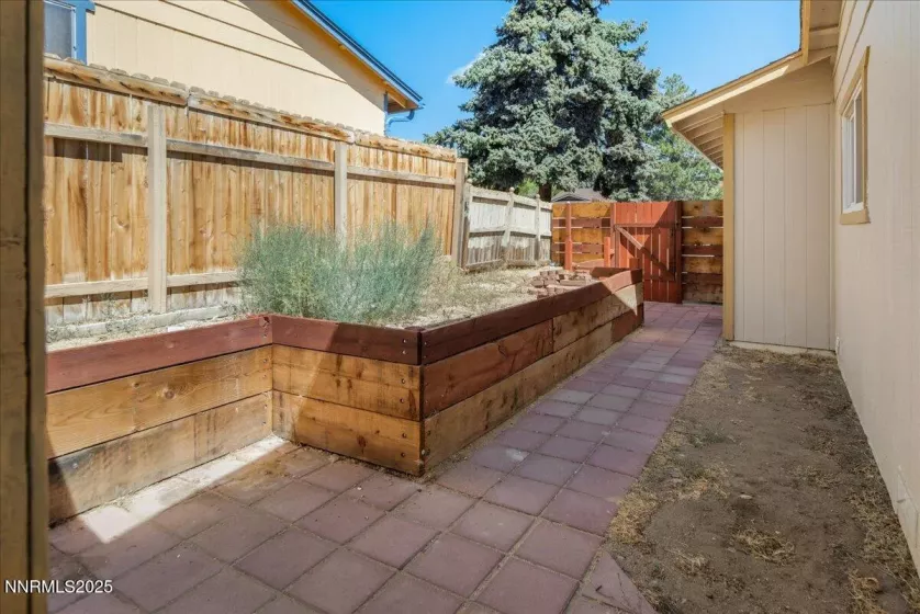 1840 Kings, Reno, Nevada 89503, 4 Bedrooms Bedrooms, ,2 BathroomsBathrooms,Residential,Residential,Kings,250053427