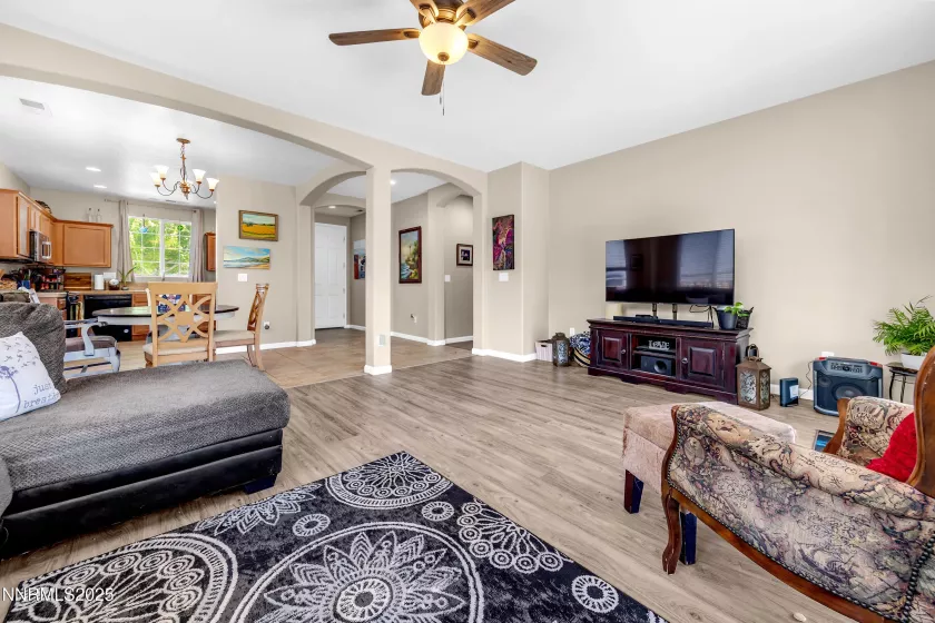 4147 Matter, Sparks, Nevada 89436, 3 Bedrooms Bedrooms, ,2 BathroomsBathrooms,Residential,Residential,Matter,250053428