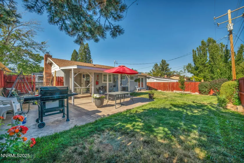 2100 6th, Reno, Nevada 89503, 3 Bedrooms Bedrooms, ,1 BathroomBathrooms,Residential,Residential,6th,250053431
